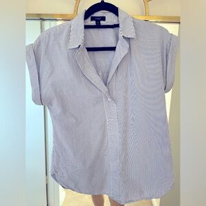 J. Crew short sleeve pop over half button down. Size 6 petite.